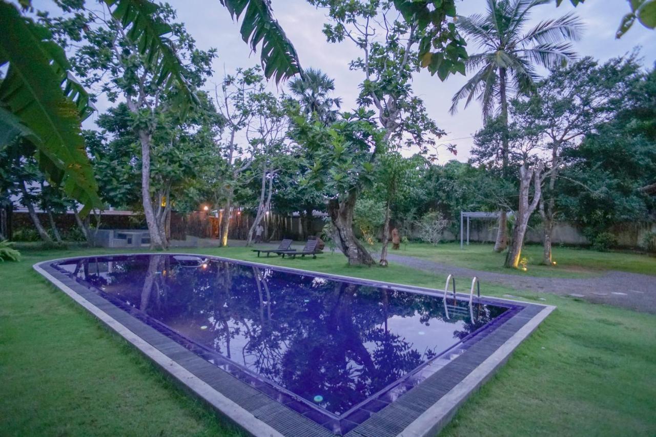 Antique Ceylon Villa Аханґама Екстер'єр фото